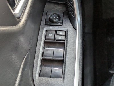 2023 Toyota RAV4 XLE FWD (GS)