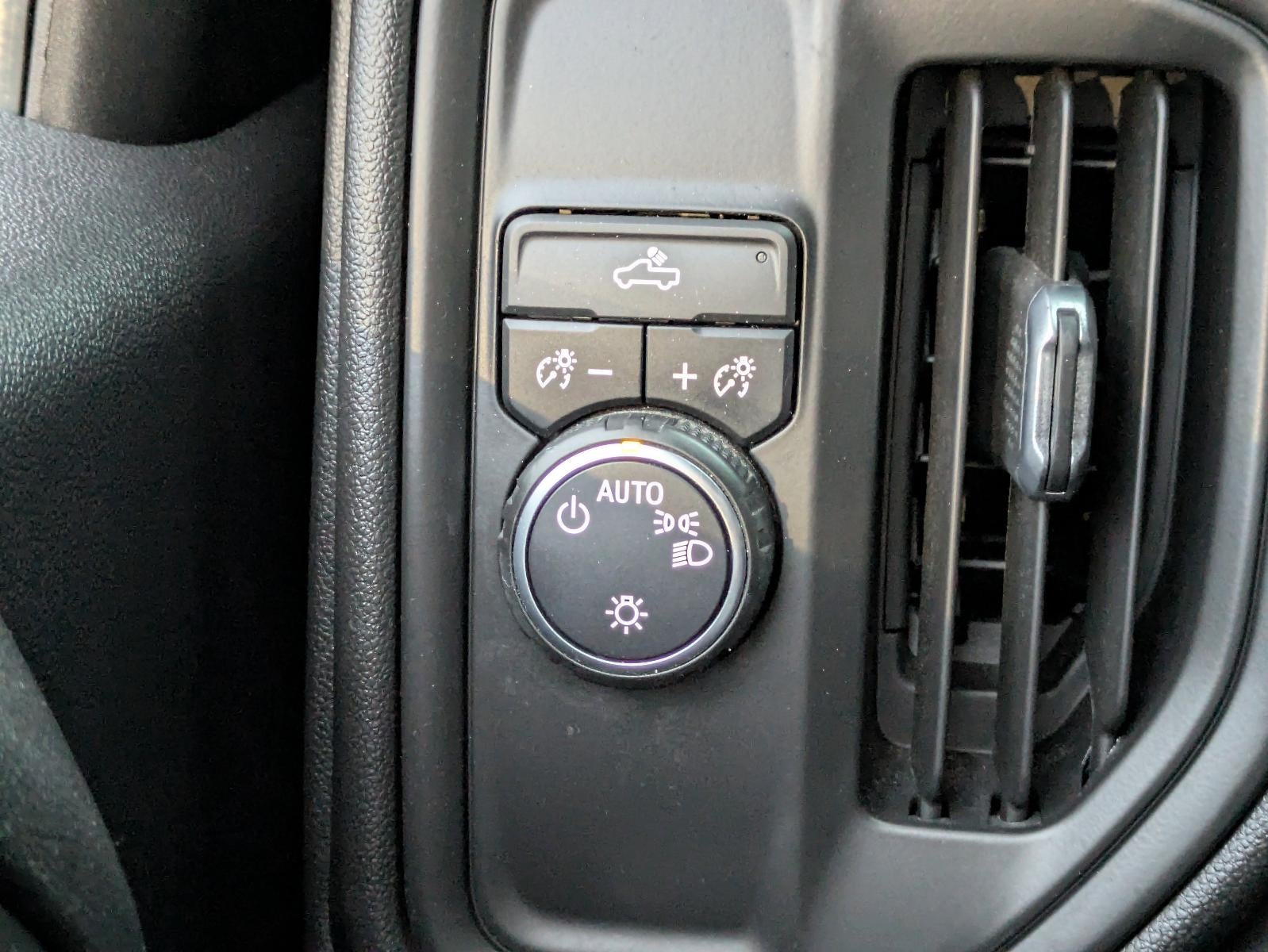 2022 Chevrolet Silverado 1500 Regular Cab Long Box 2-Wheel Drive WT