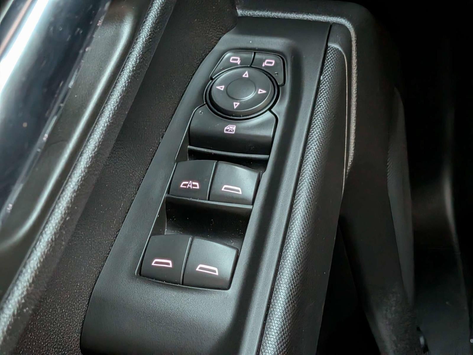 2024 Chevrolet Silverado 1500 Crew Cab Short Box 2-Wheel Drive Custom