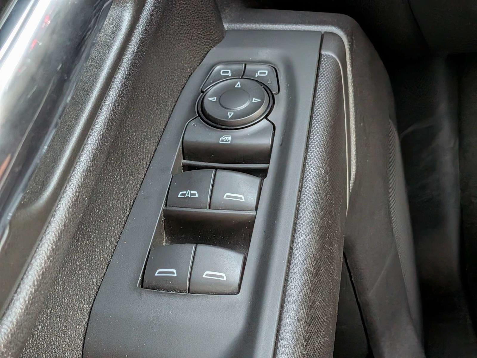 2024 Chevrolet Silverado 1500 Crew Cab Short Box 2-Wheel Drive Custom