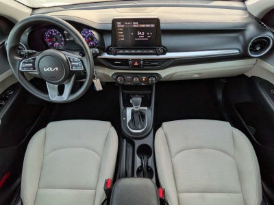 2023 Kia Forte LXS IVT
