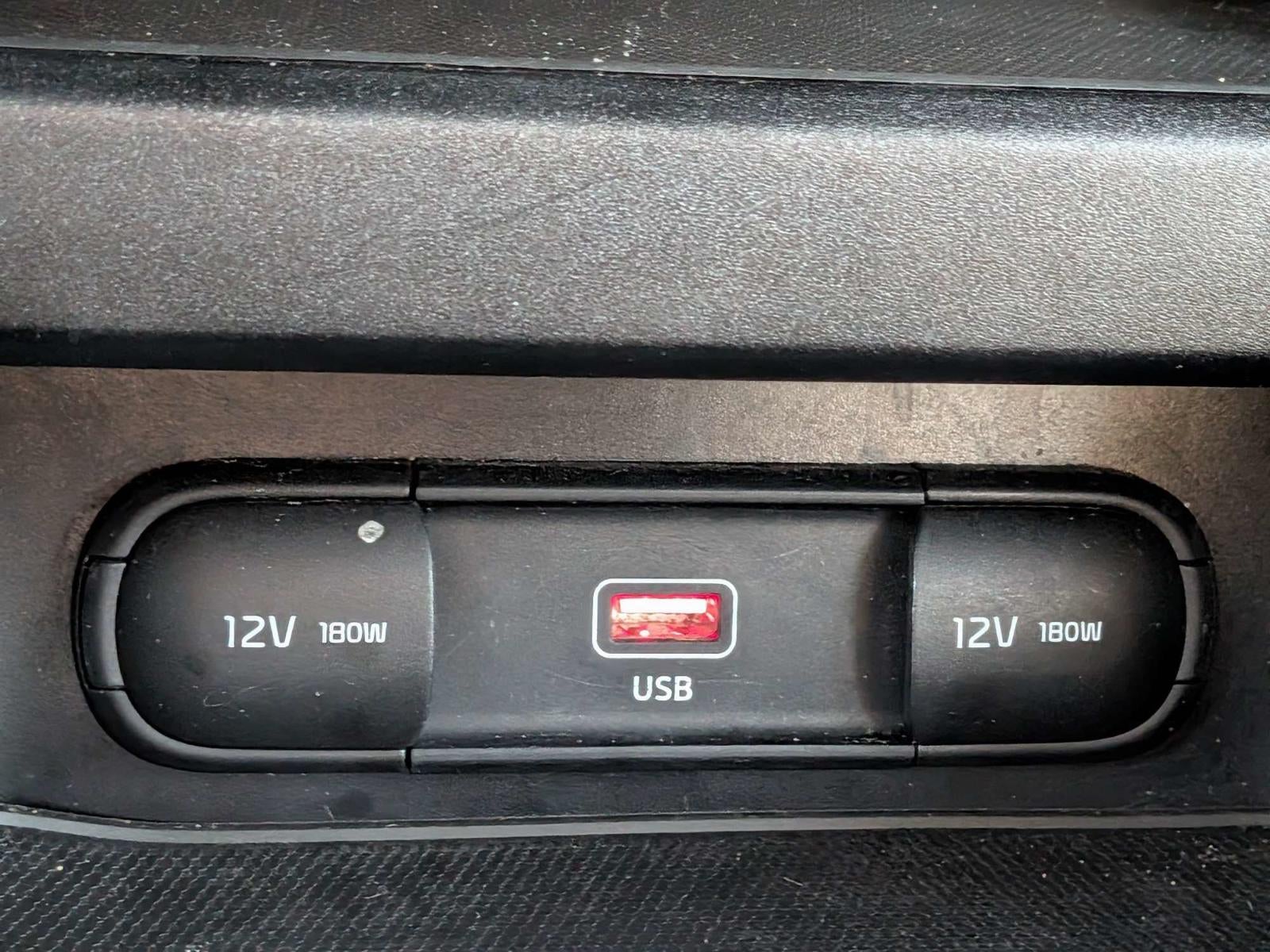 2023 Kia Forte LXS IVT