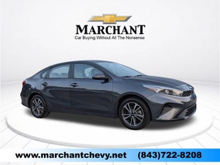 2023 Kia Forte LXS IVT