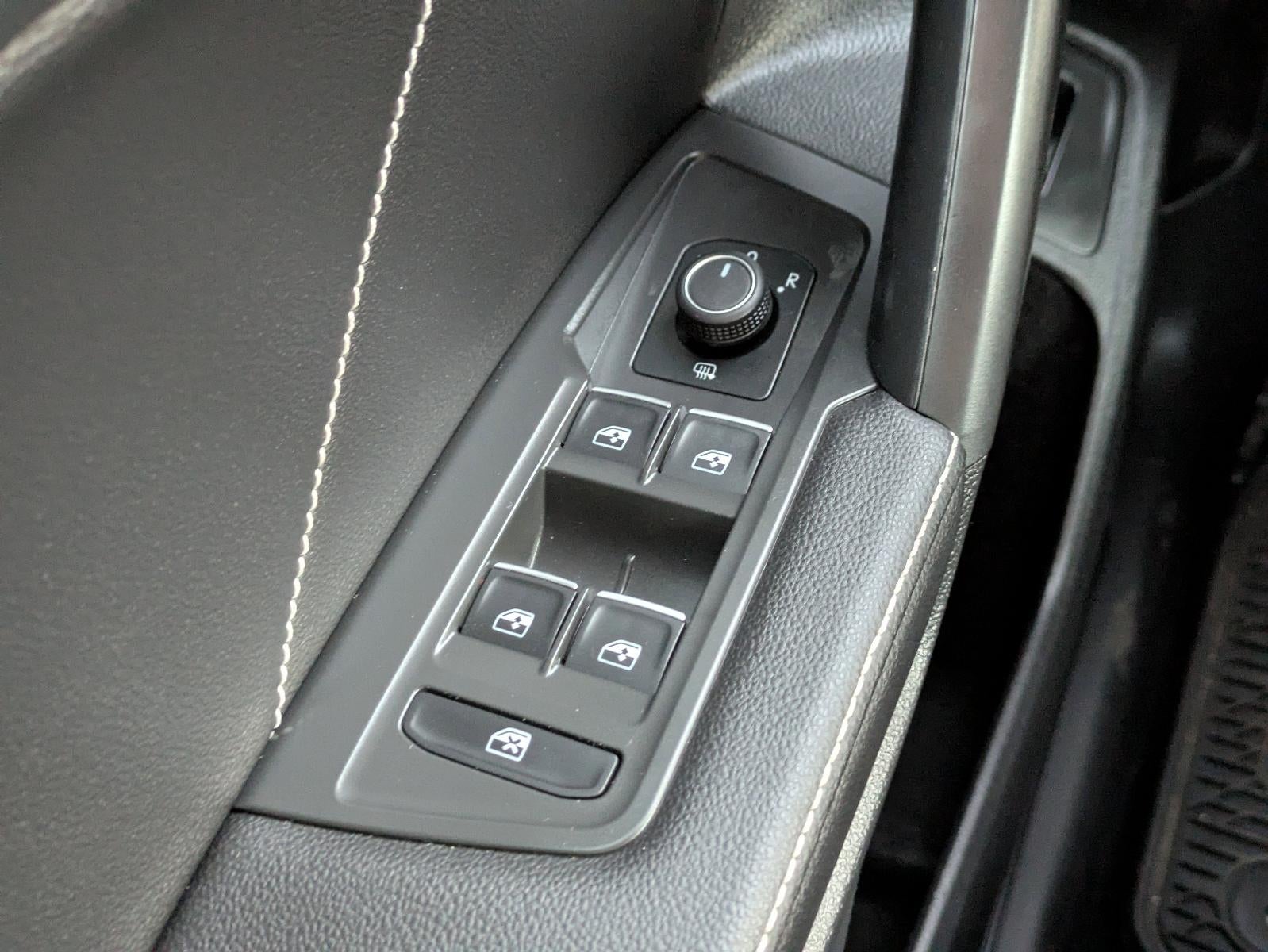 2022 Volkswagen Tiguan 2.0T SE FWD