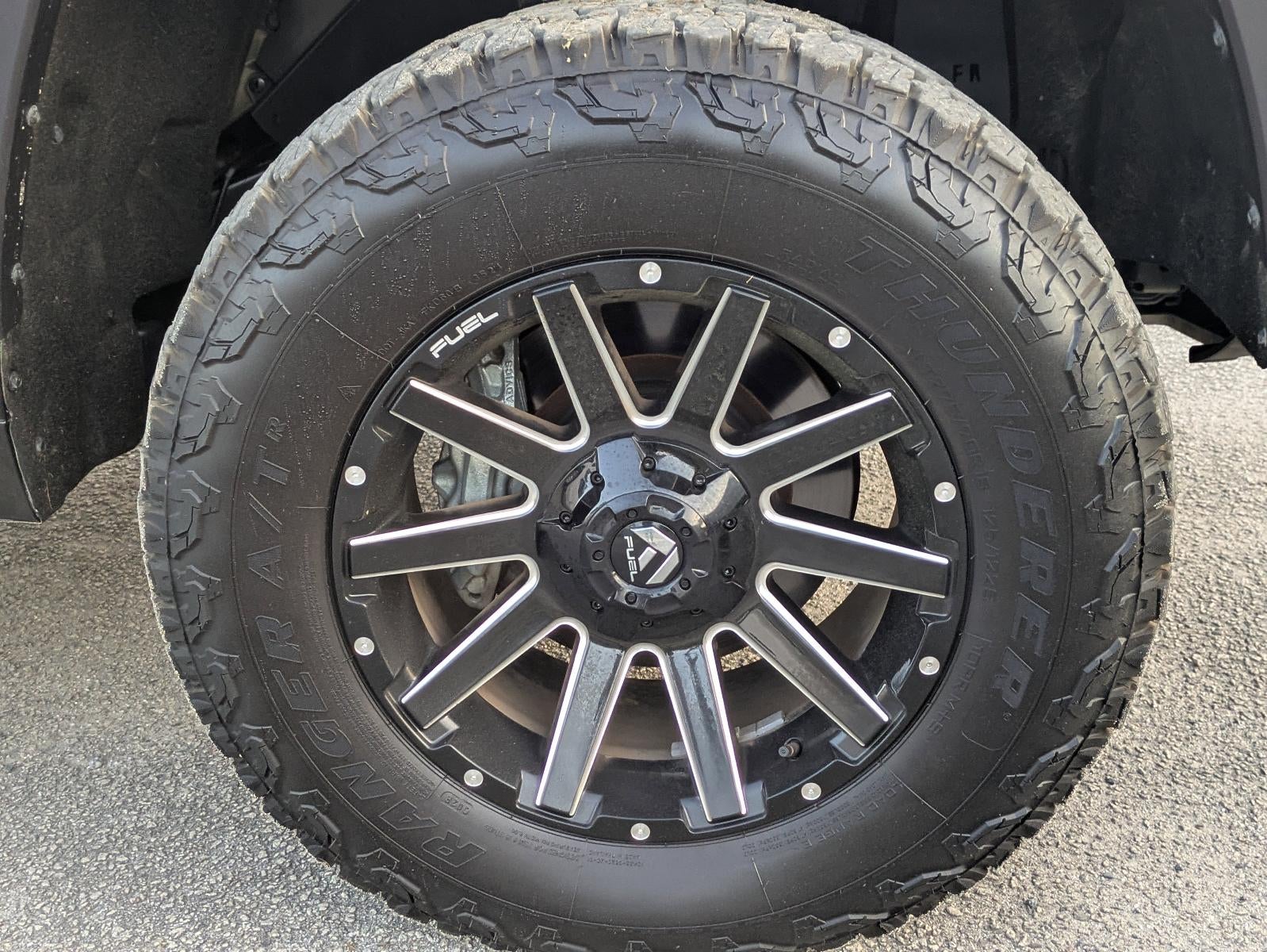 2024 Toyota Tundra 4WD 4WD SR5 CrewMax 5.5' Bed (SE)