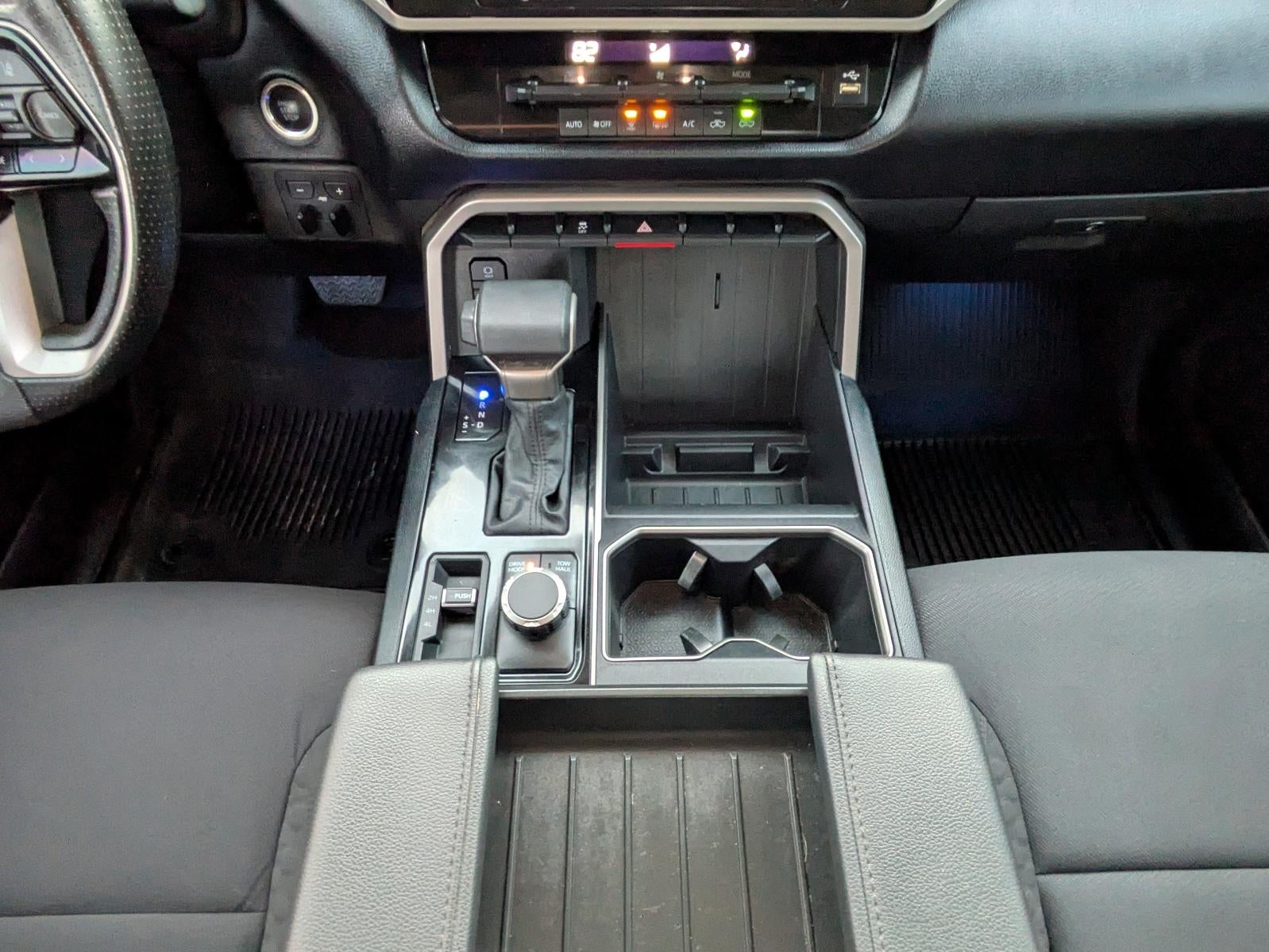 2024 Toyota Tundra 4WD 4WD SR5 CrewMax 5.5' Bed (SE)