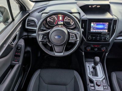 2023 Subaru Forester Premium CVT