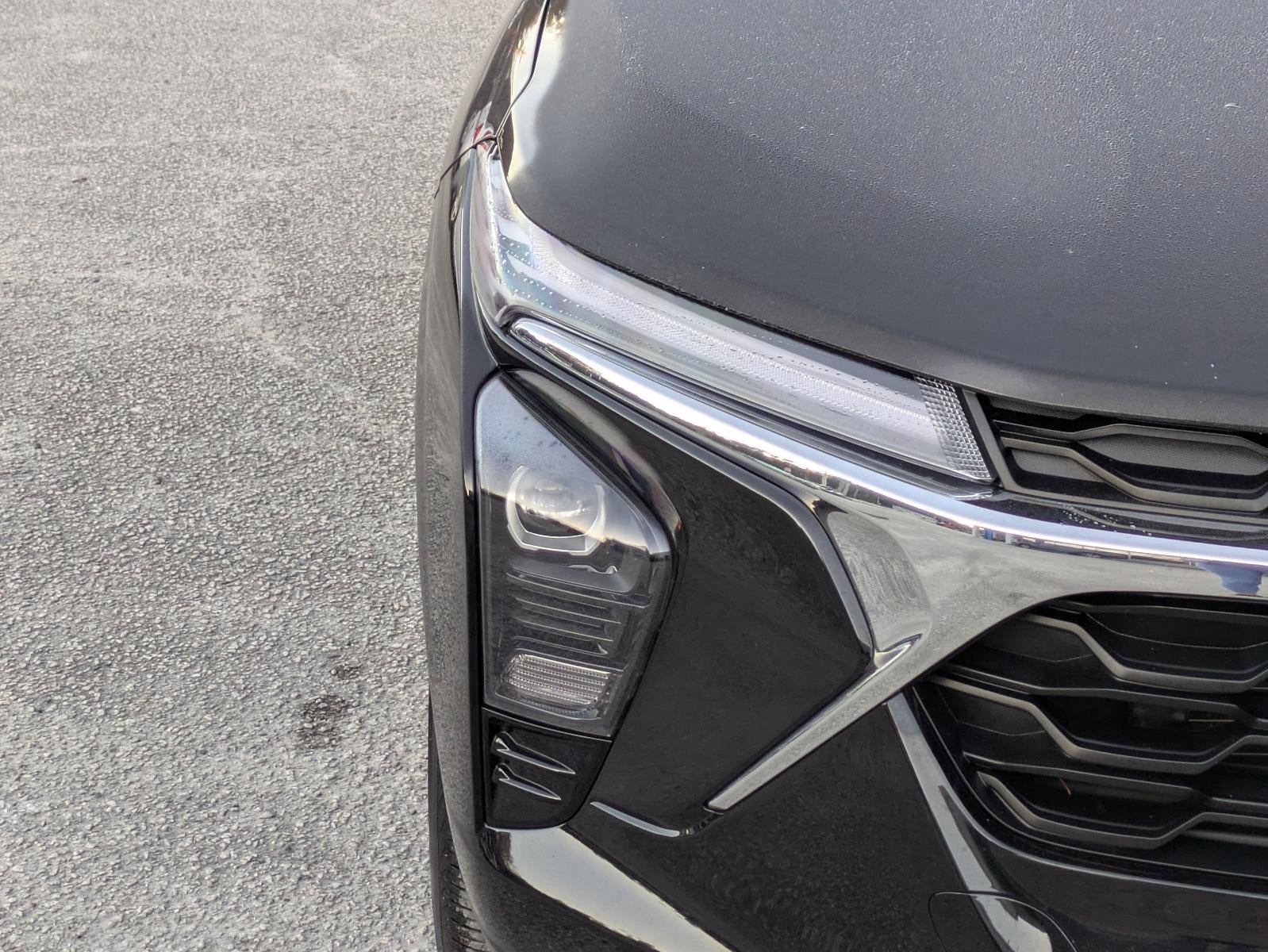 2025 Chevrolet Trax FWD 4dr LT