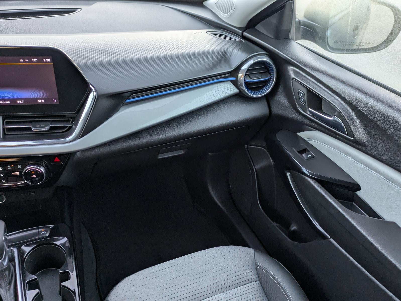 2025 Chevrolet Trax FWD 4dr LT