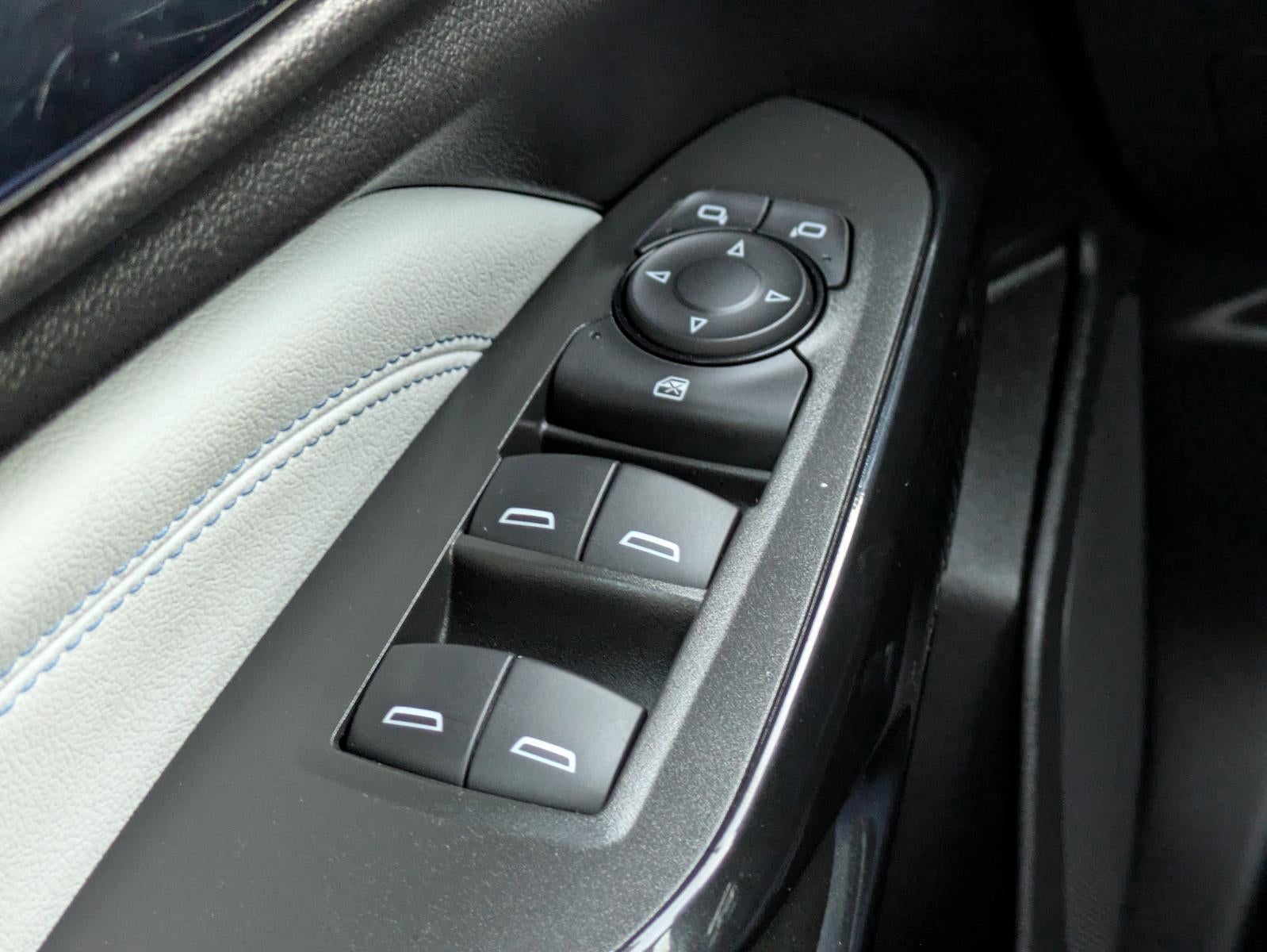 2025 Chevrolet Trax FWD 4dr LT