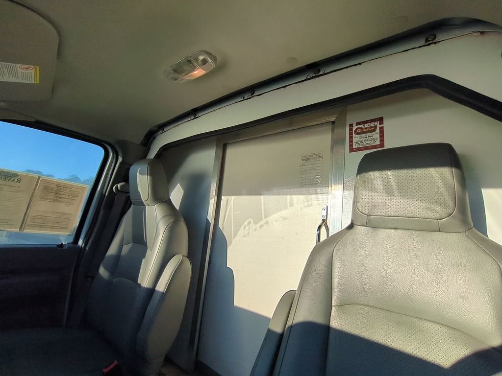 2024 Ford E-350SD Base Cutaway