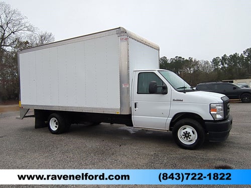 2023 Ford E-Series Cutaway Base