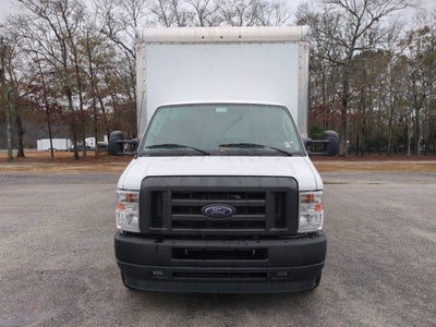 2023 Ford E-Series Cutaway Base