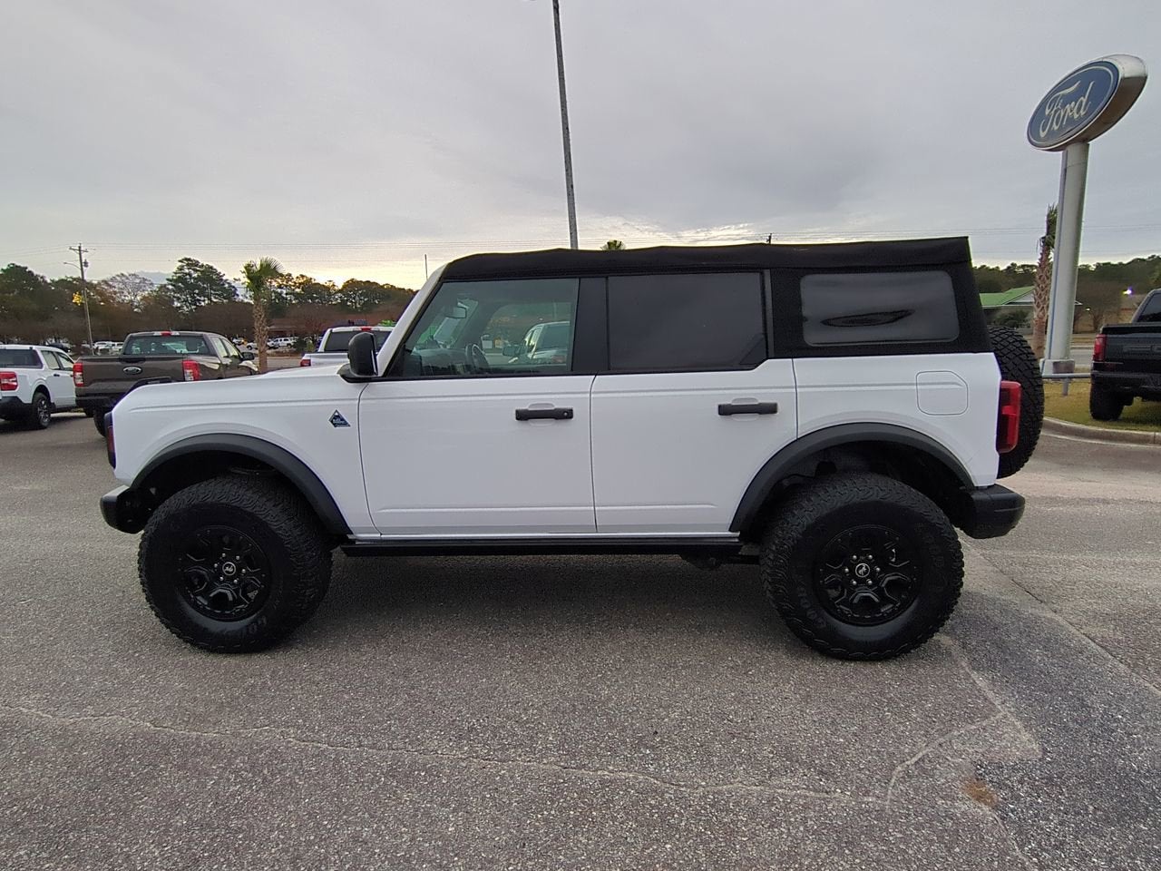 2022 Ford Bronco Black Diamond