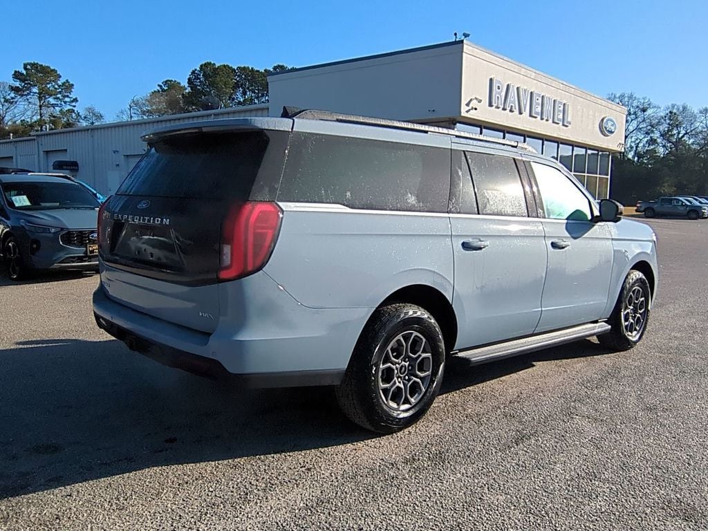 2025 Ford Expedition Max Active