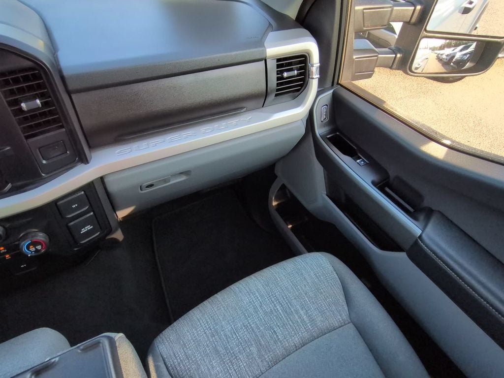 2025 Ford F-250SD XLT