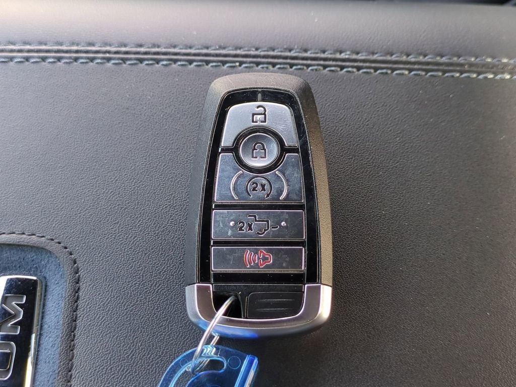 2025 Ford F-350SD Platinum