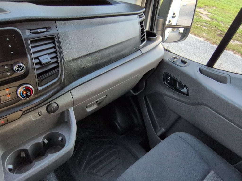 2025 Ford Transit-250 Base