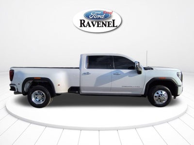 2025 GMC Sierra 3500HD Denali Ultimate