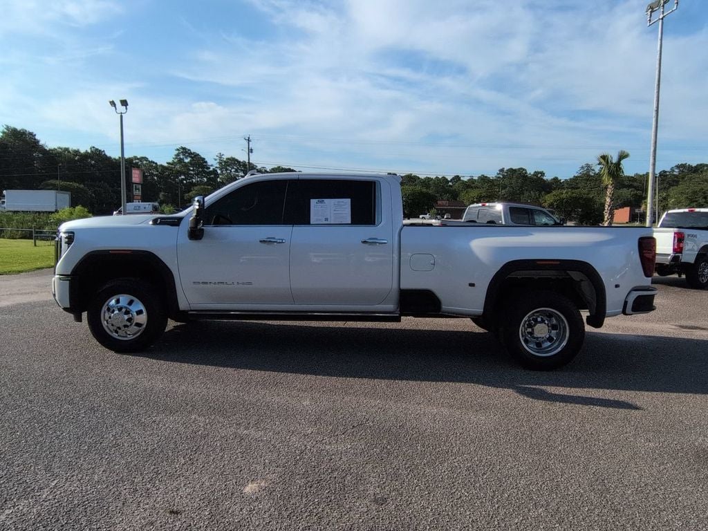 2025 GMC Sierra 3500HD Denali Ultimate