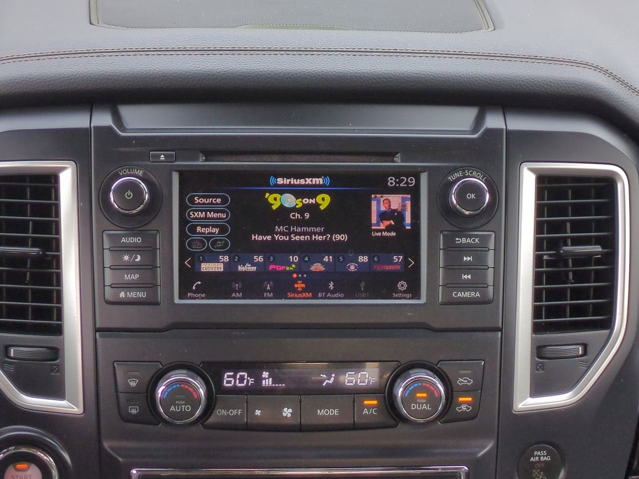 2019 Nissan Titan SL