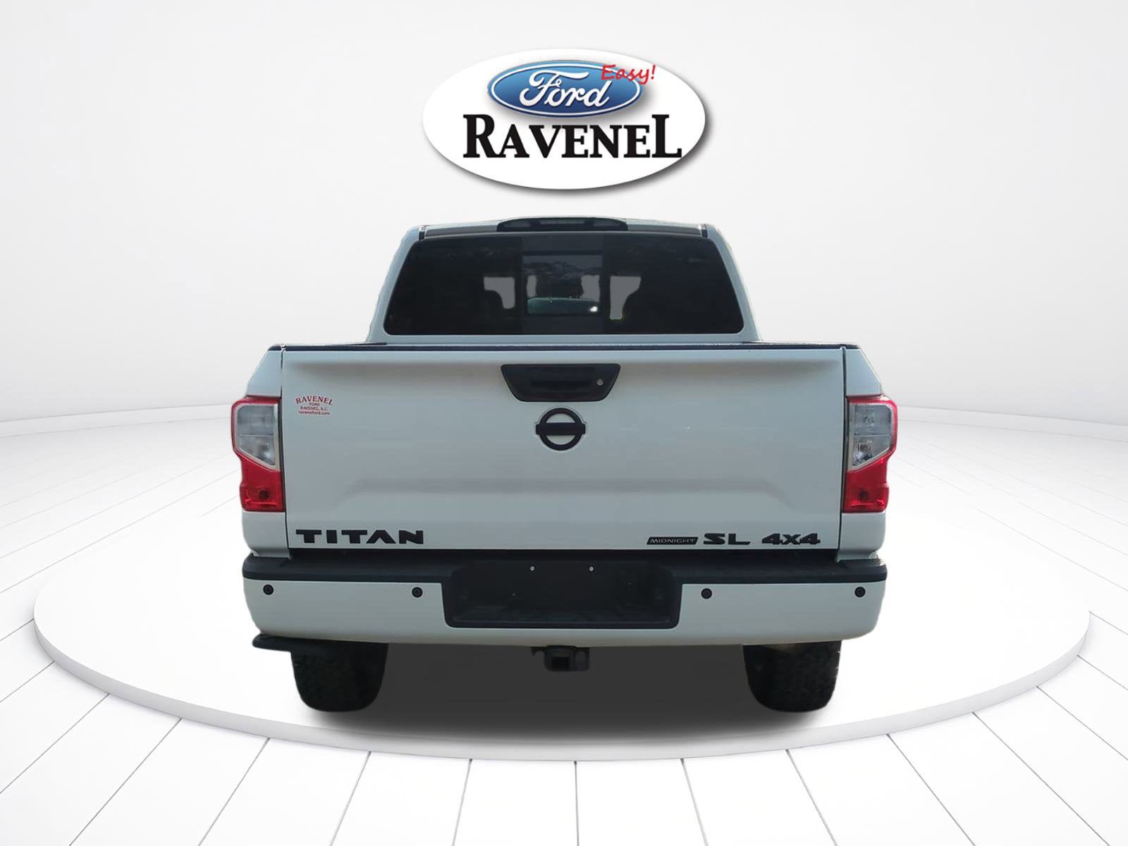 2019 Nissan Titan SL