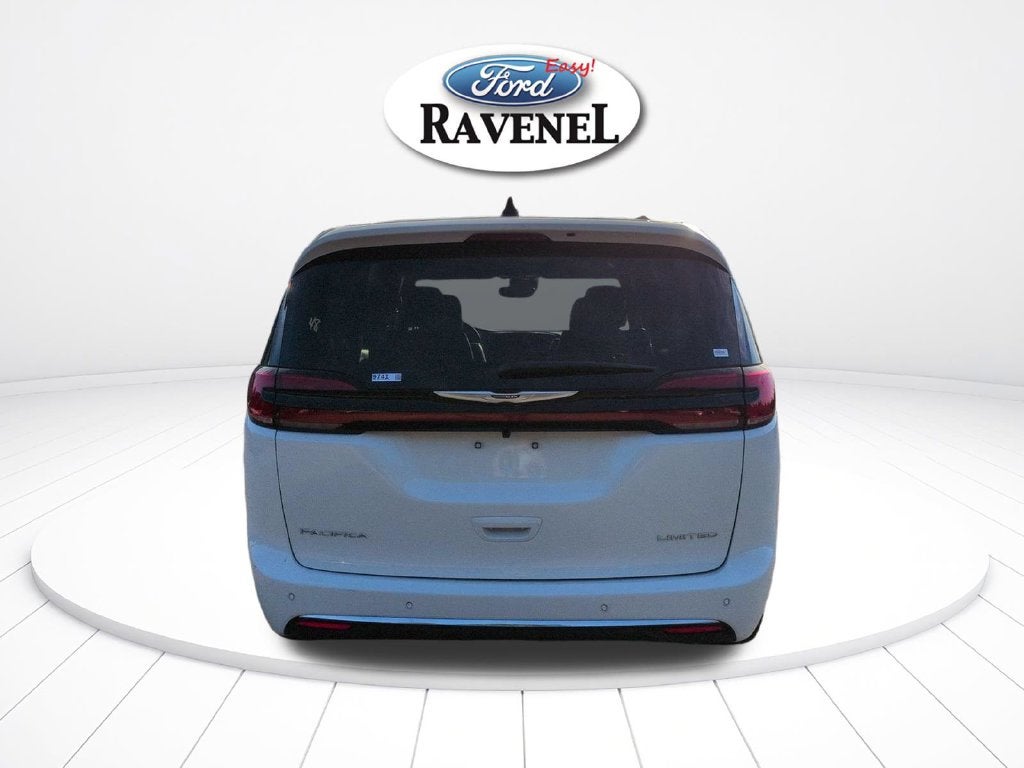 2026 Chrysler Pacifica Limited