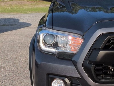 2022 Toyota Tacoma TRD Off-Road V6