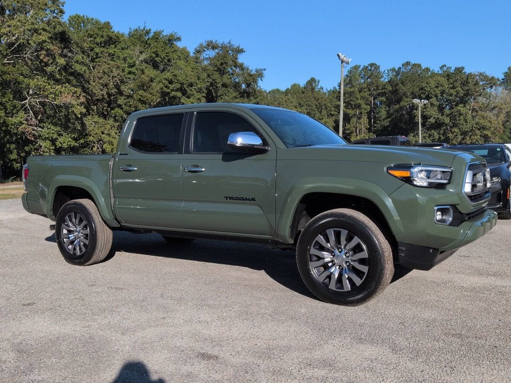 2022 Toyota Tacoma Limited V6