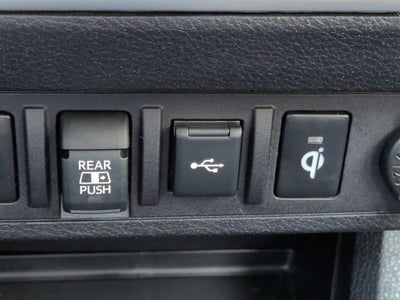 2022 Toyota Tacoma Limited V6