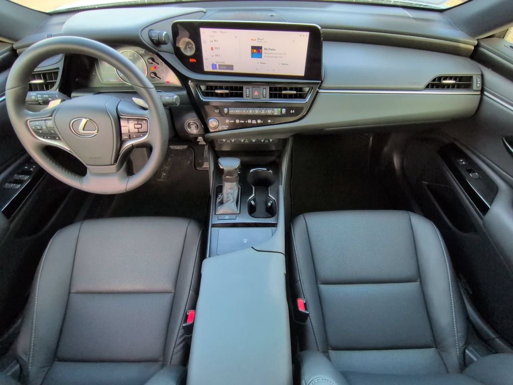 2025 Lexus ES 350