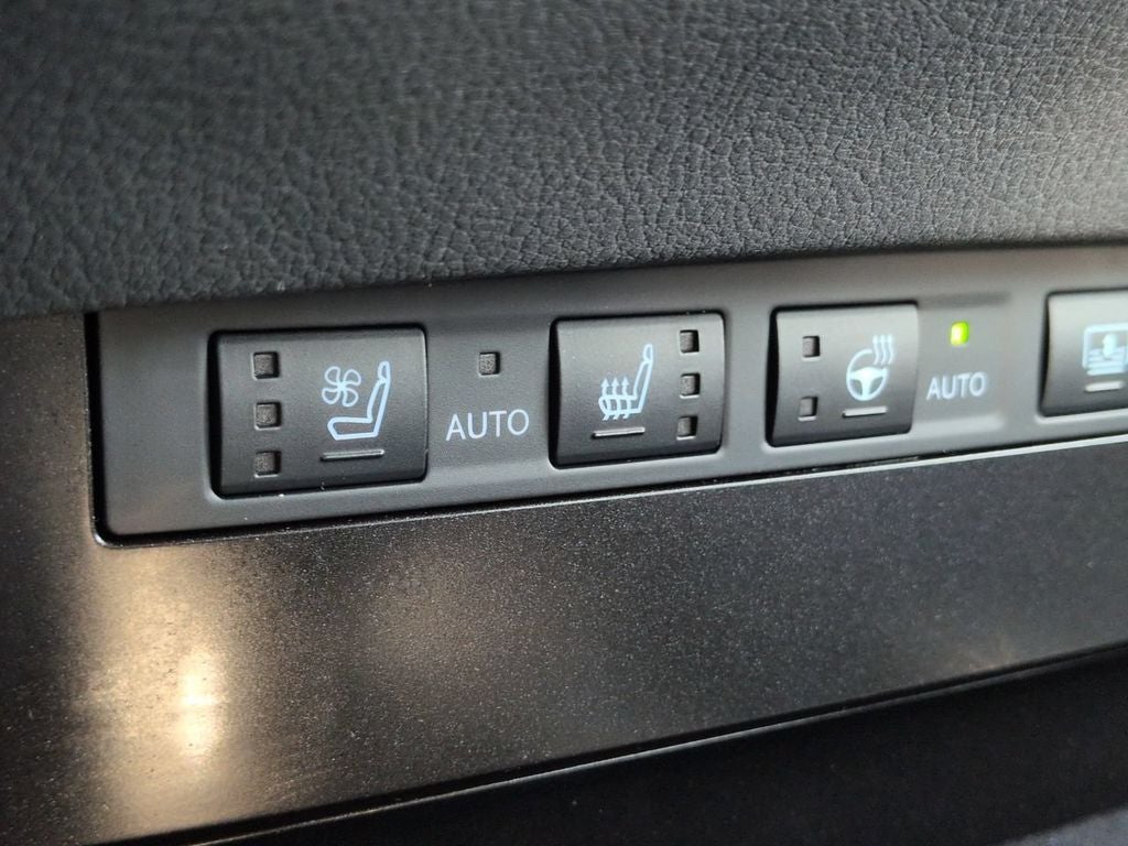 2025 Lexus ES 350