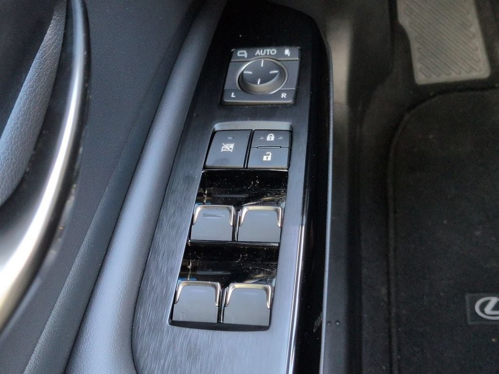 2025 Lexus ES 350