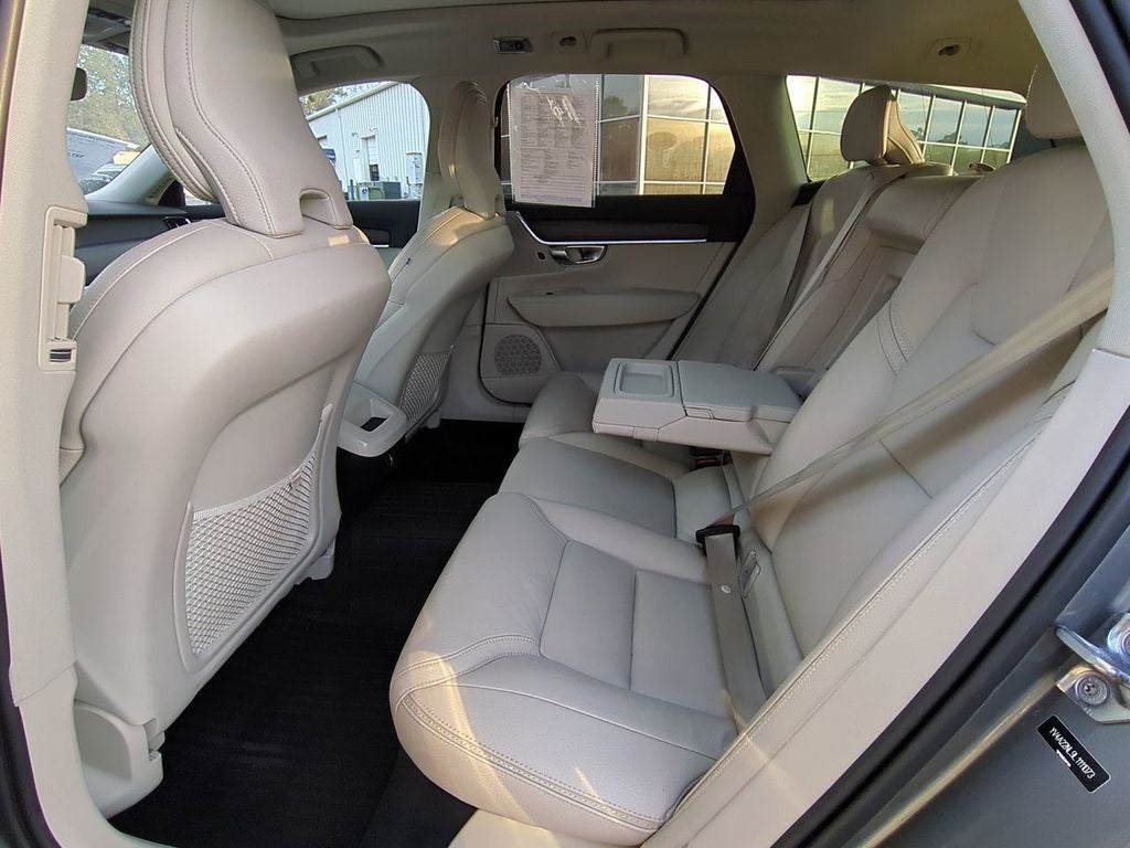 2020 Volvo V90 Cross Country T6 AWD